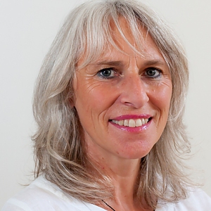 Angela Vogel